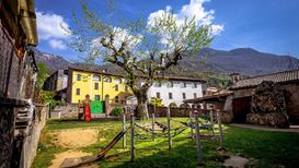 Parco giochi nel giardino dell'Asilo Manera - @ Alessandro Rabaglio