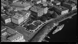 Veduta aerea della Piazza Alessandro Manzoni a Lugano, 1950