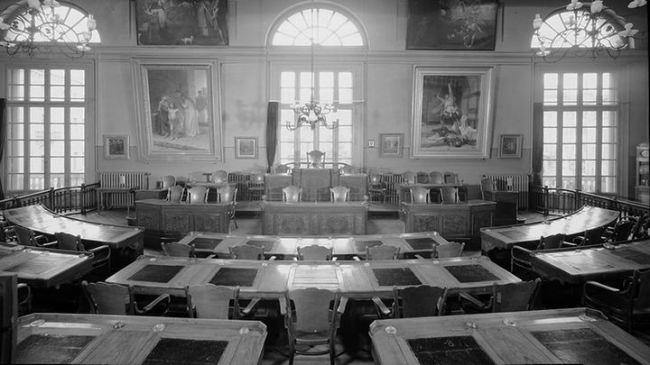 Foto d'epoca della sala del Consiglio comunale scattata da Vicenzo Vicari