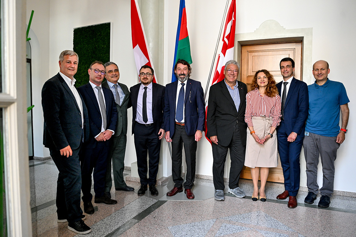 20260630-visita-diplomatica-azerbaigian-gruppo