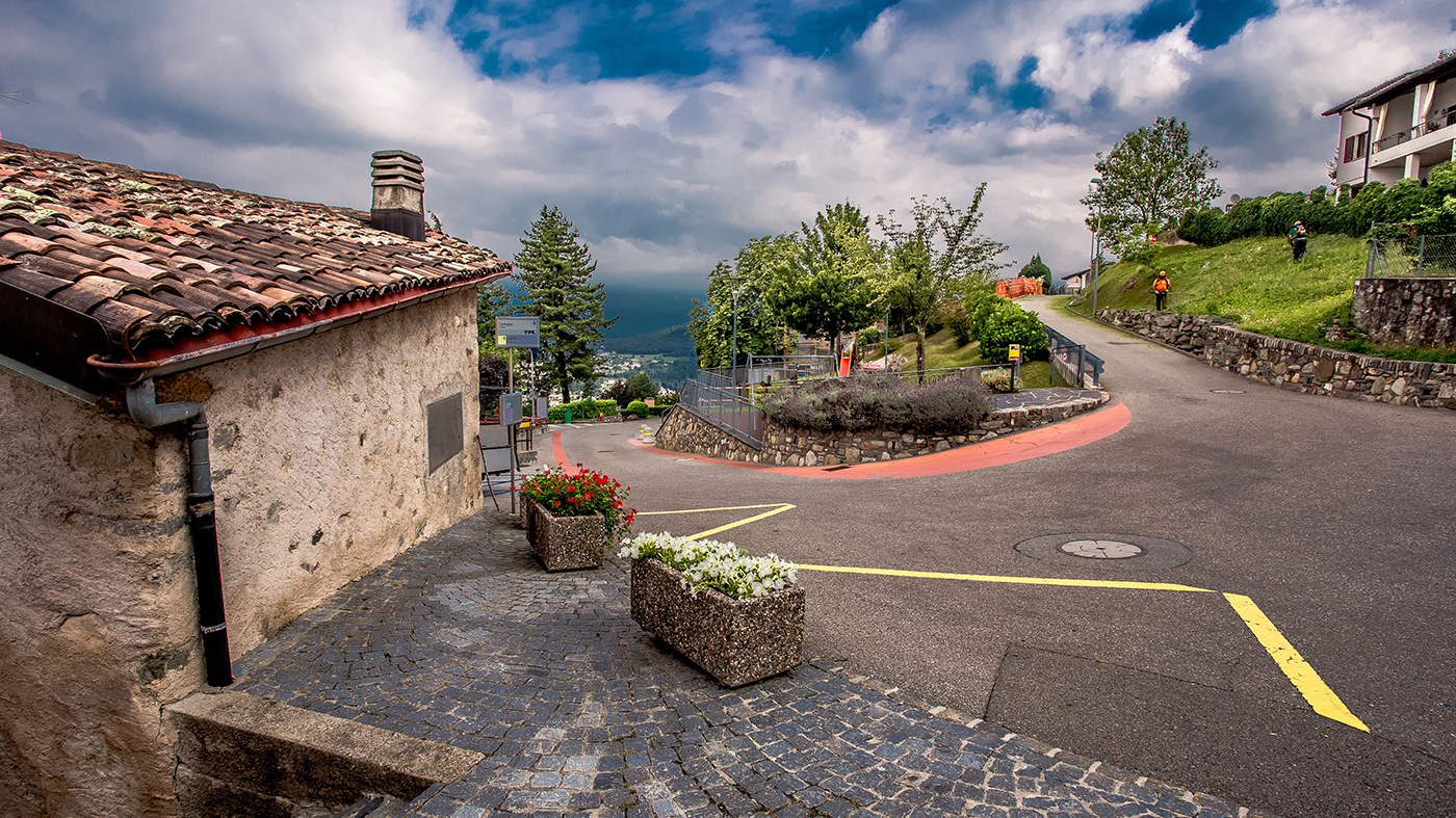 Fermata del bus a Cureggia - @ Alessandro Rabaglio